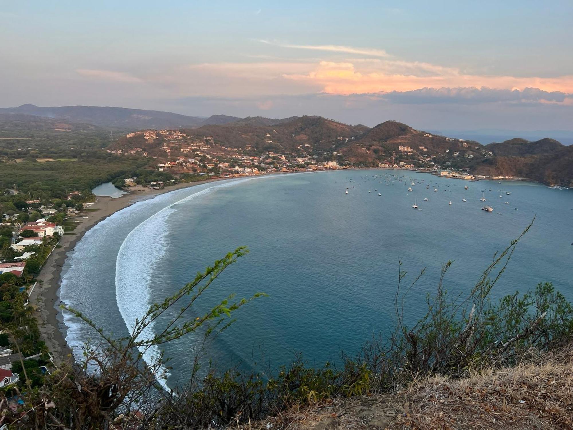 Buena Onda Backpackers Hotel San Juan del Sur Ngoại thất bức ảnh